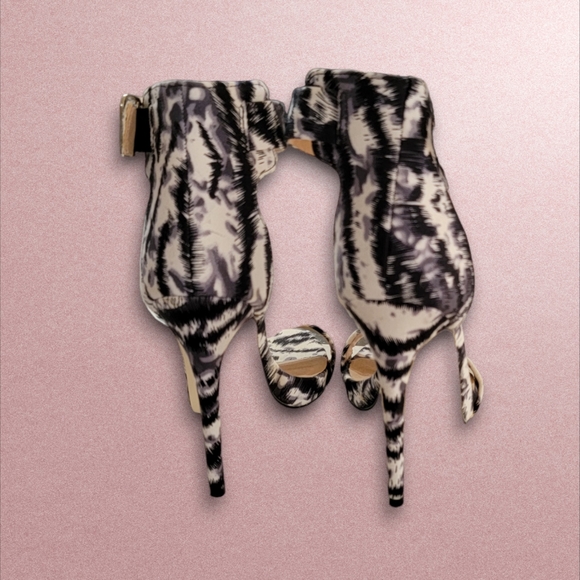 JustFab High Heels - Picture 5 of 5